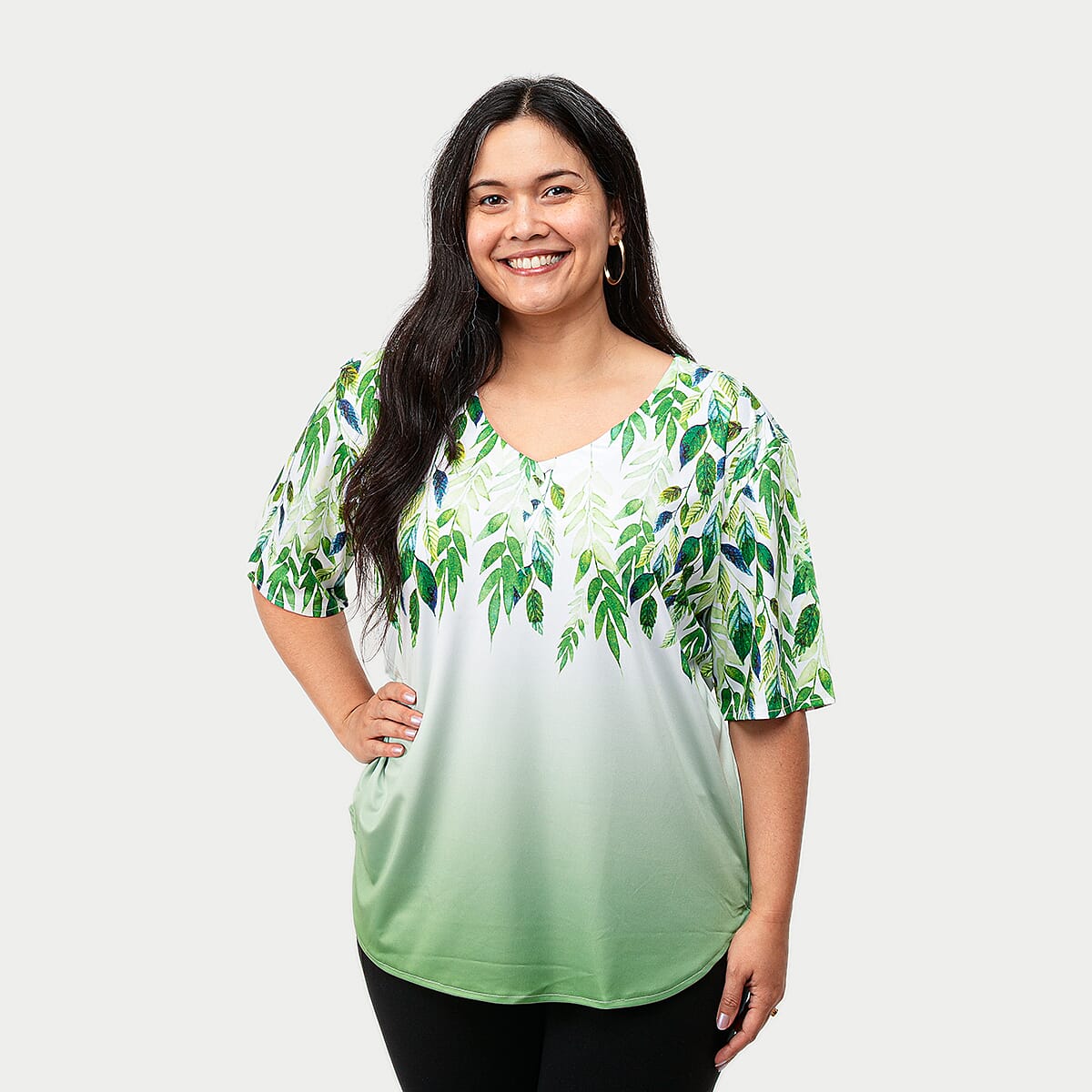 La Marey Green with Multi Reverse Border Print T-shirt - One Size Missy