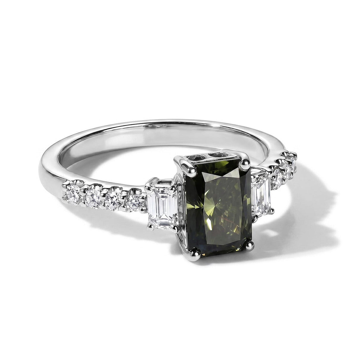 SGL Certified 950 Platinum Luxuriant Lab Grown Green Diamond (IR), Lab Grown Diamond (E-F, VS) Ring (Size 6.0) (5.87 g) 2.60 ctw