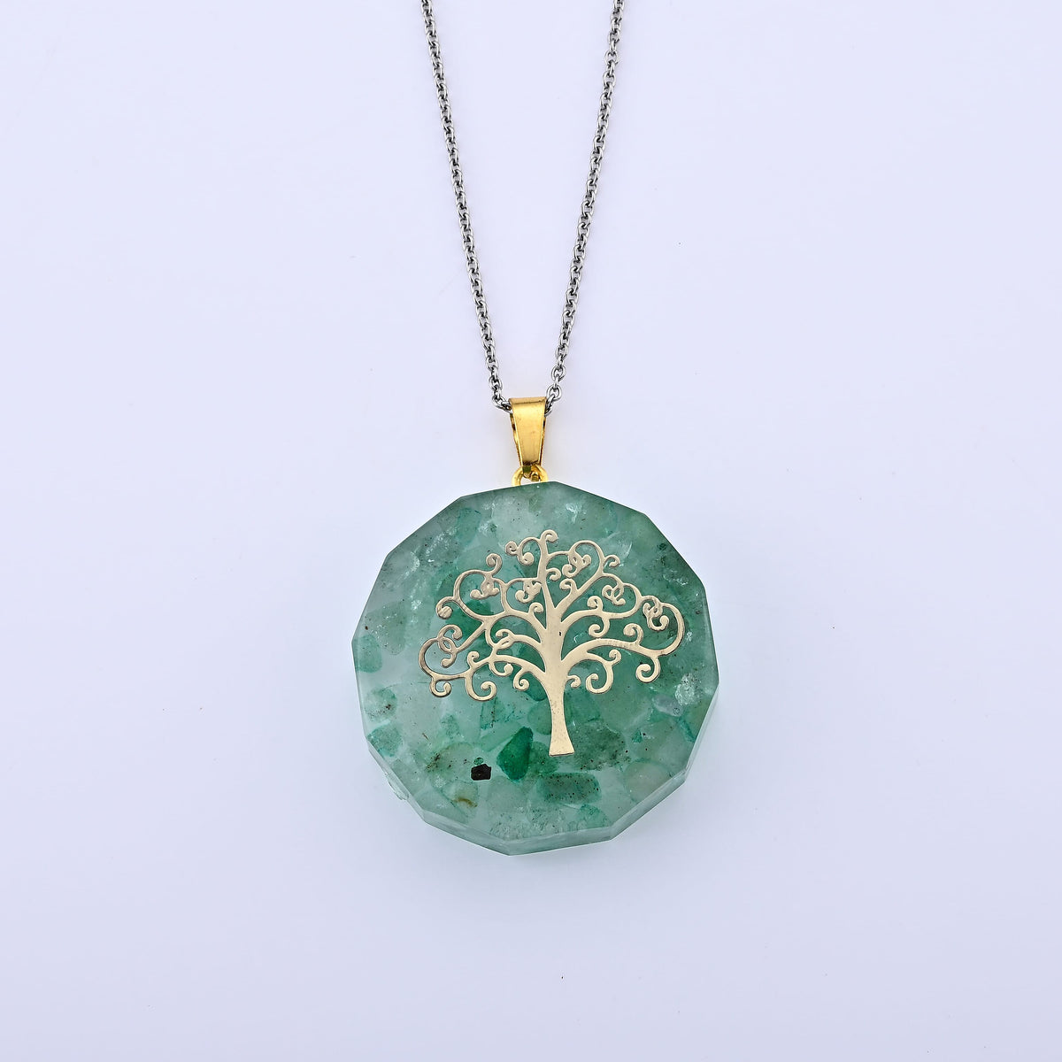Green Aventurine Pendant in Goldtone with ION Plated YG Stainless Steel Necklace (20 Inches) 100.00 ctw