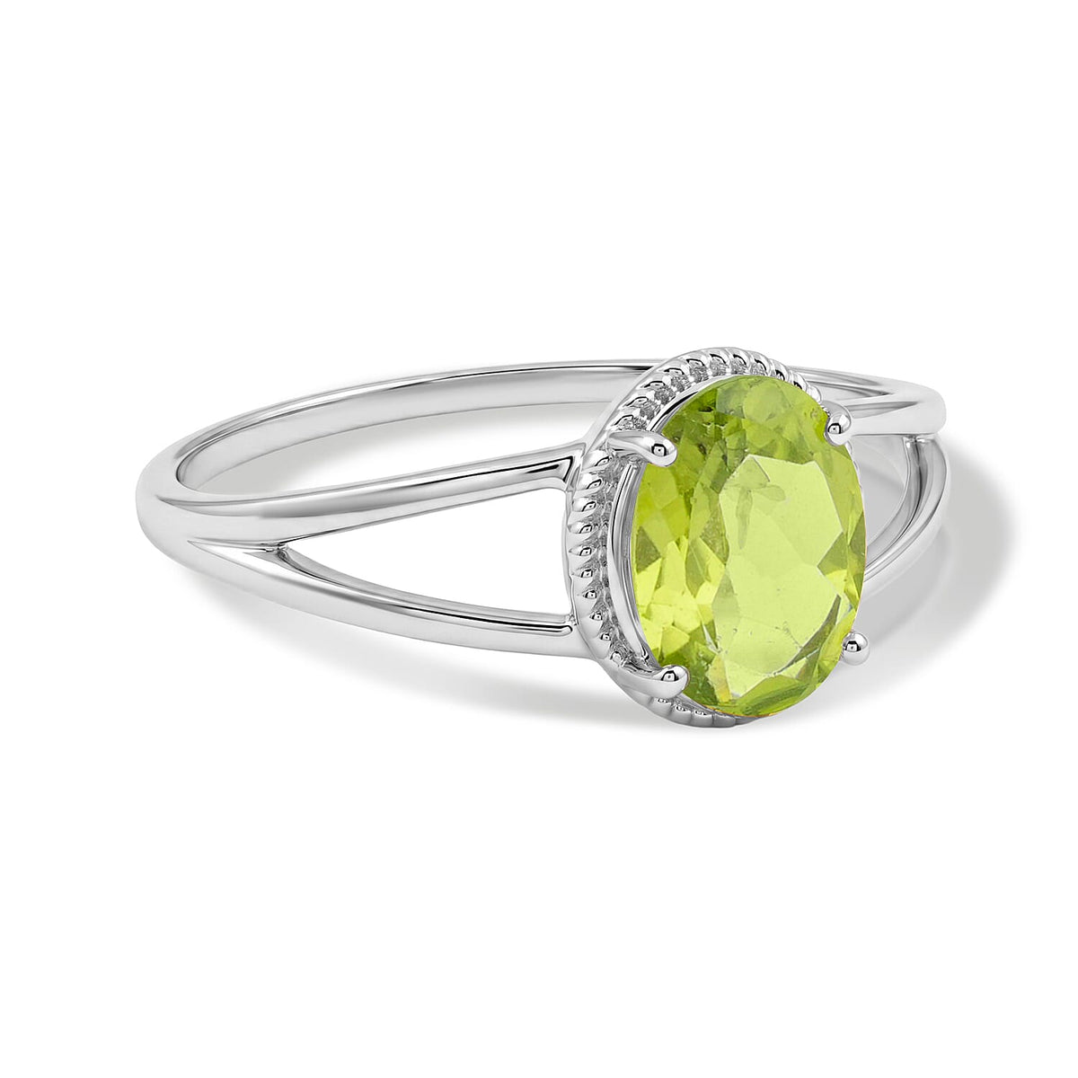 Peridot 1.80 ctw Oval Solitaire Ring in Sterling Silver (Size 8.0)