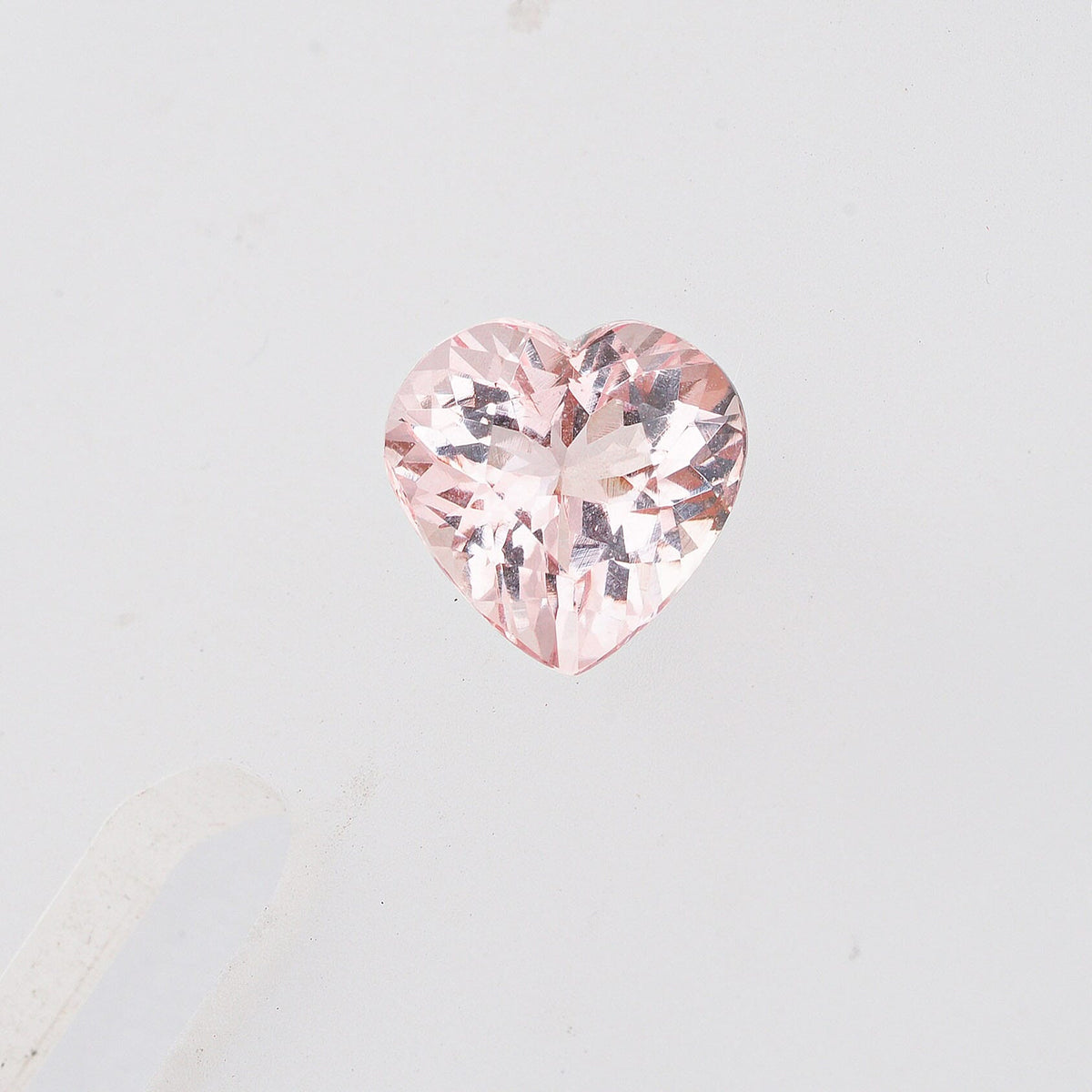 AAAA Pink Morganite (Heart 9 mm) 2.00 ctw