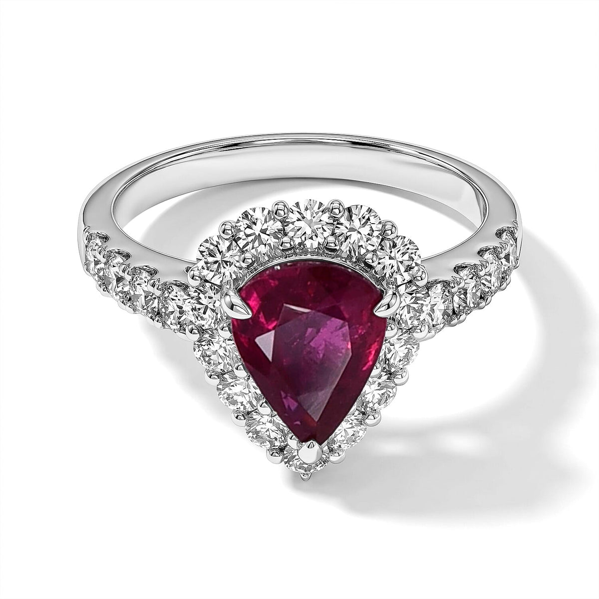 900 White Platinum AAAA Madagascar Ruby, White Diamond (SI) Ring (Size 6.5) (5.00 g) 2.85 ctw