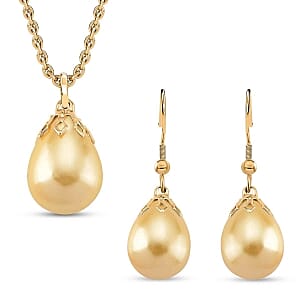 Golden shell Set Earrings and Pendant Necklace (20 Inches) in Silvertone