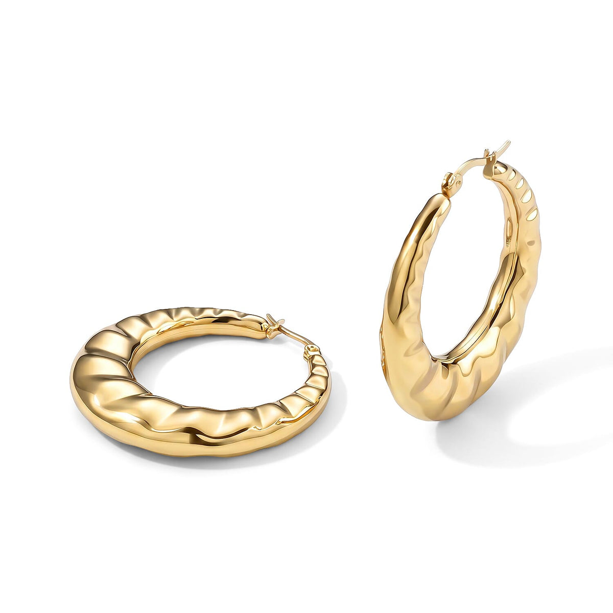 Polished Hoop Earrings in Stainless Steel