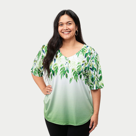 La Marey Green with Multi Reverse Border Print T-shirt - One Size Missy