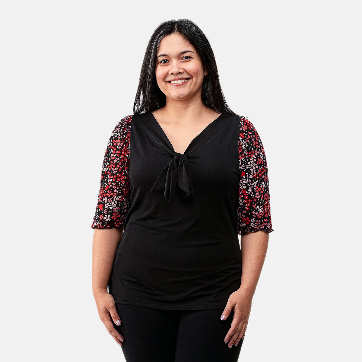 Daily Line Black with Cheetah Print Sleeve Top - S