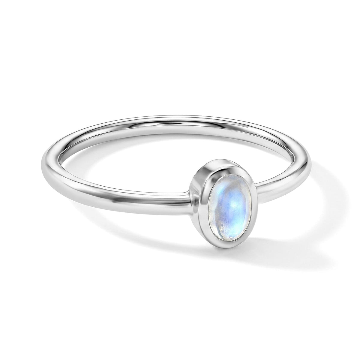Moonstone 0.12 ctw Oval Solitaire Ring in Sterling Silver (Size 9.0)