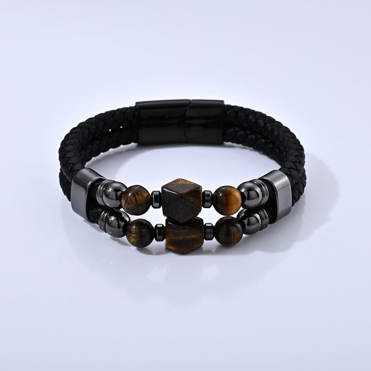 Green Aventurine 50.00 ctw Leather Bracelet in ION Plated Black Stainless Steel (8.50 In)