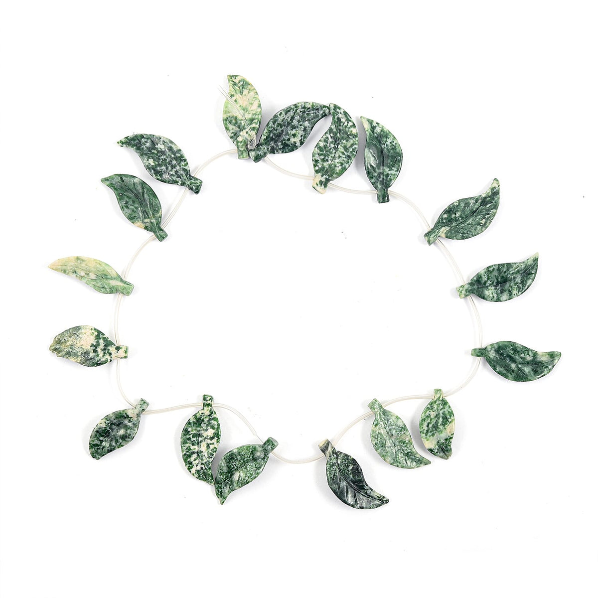 Green Agate Carved Leaf Necklace (16 Inches) 295.30 ctw