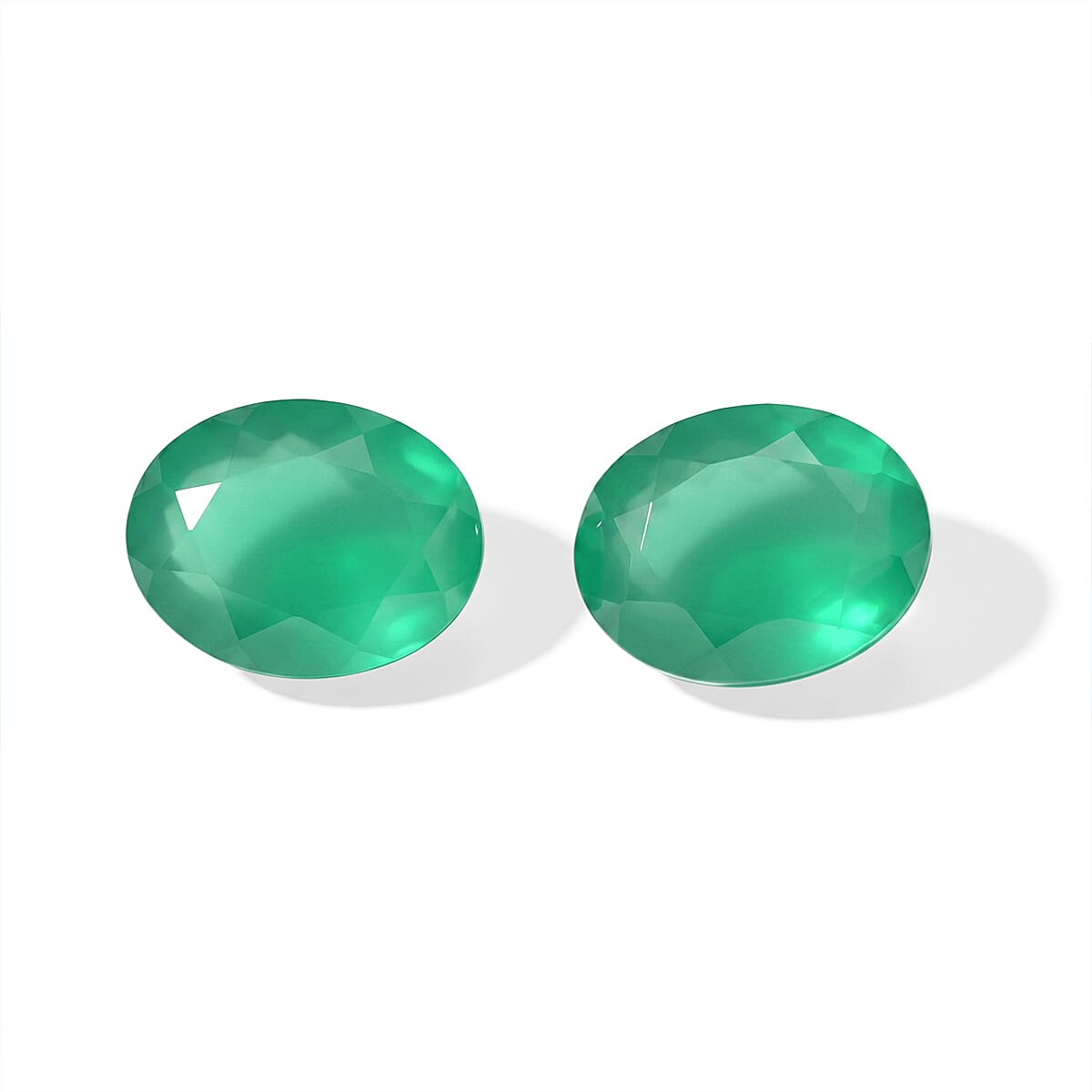Green Onyx Set of 2 (Ovl 9x7 mm) 3.30 ctw