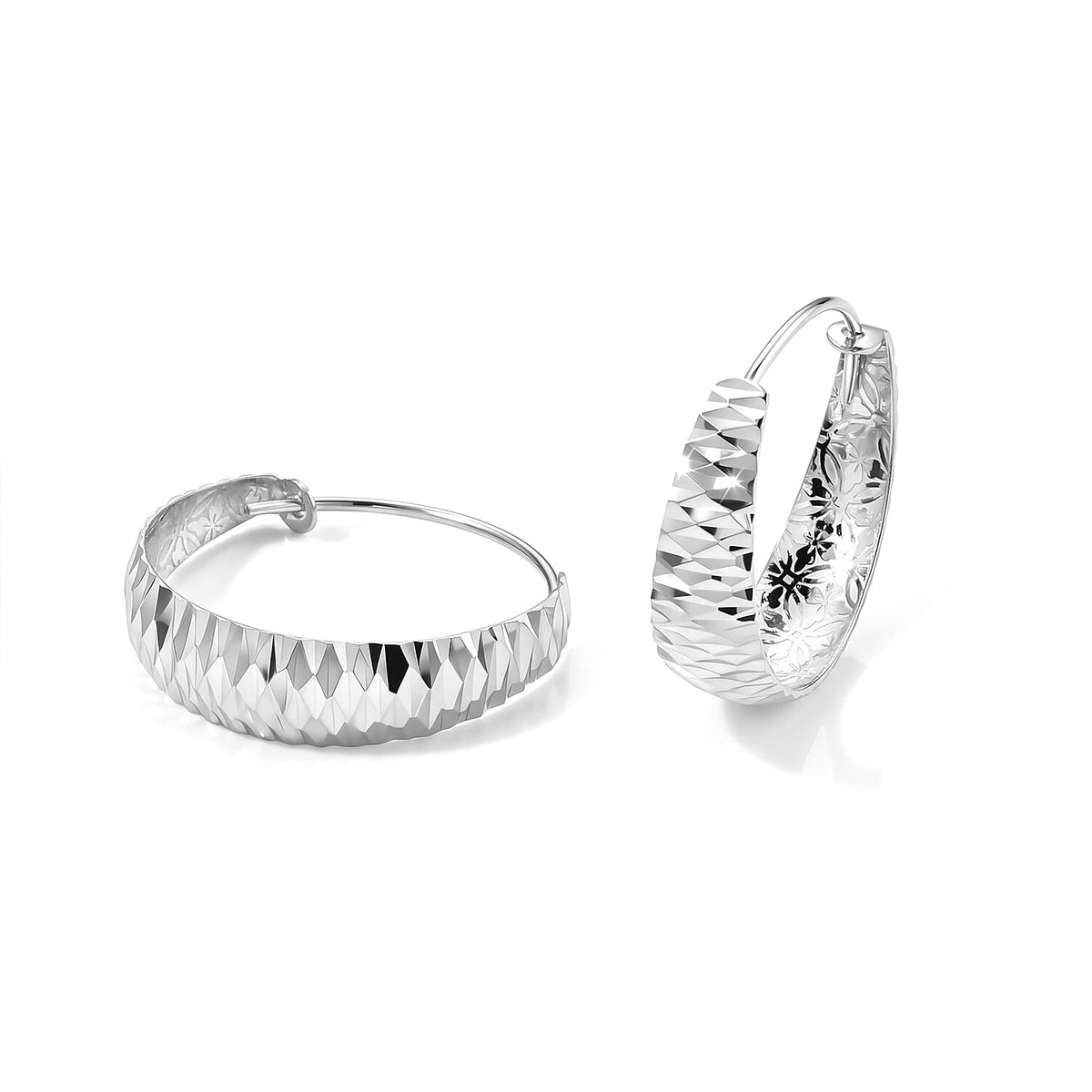 Rhapsody 950 Platinum Earrings (3.40 g)