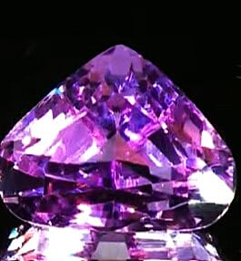 AAAA Australian White Opal (Ovl Free Size) 4.00 ctw