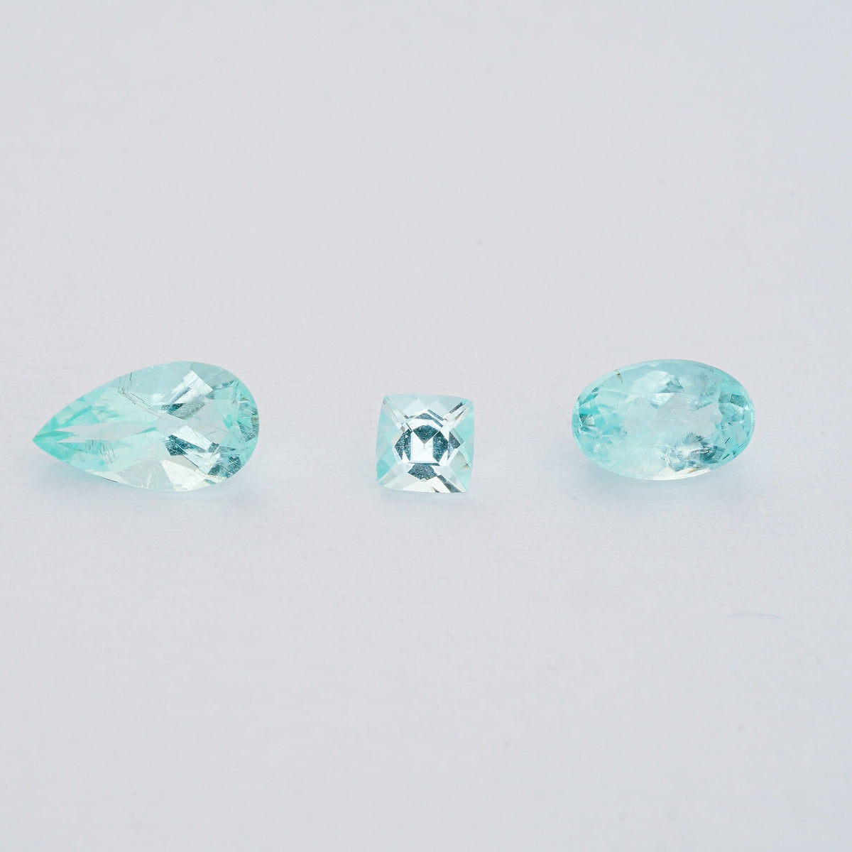 AAA Paraiba Tourmaline (Mix Free Size) 1.00 ctw
