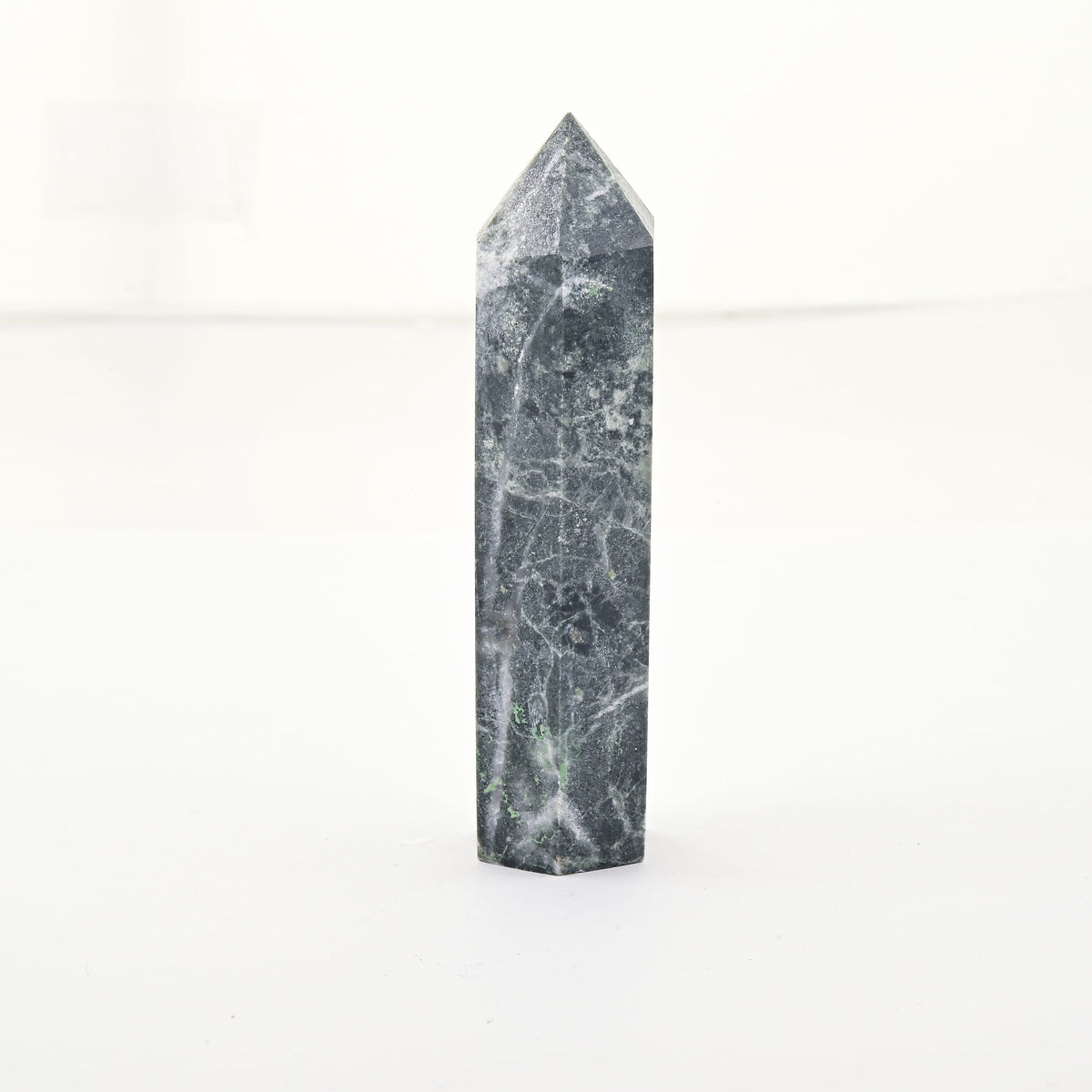 Generator, Kunzite & Pyrite 3-4" Approx 495Ctw