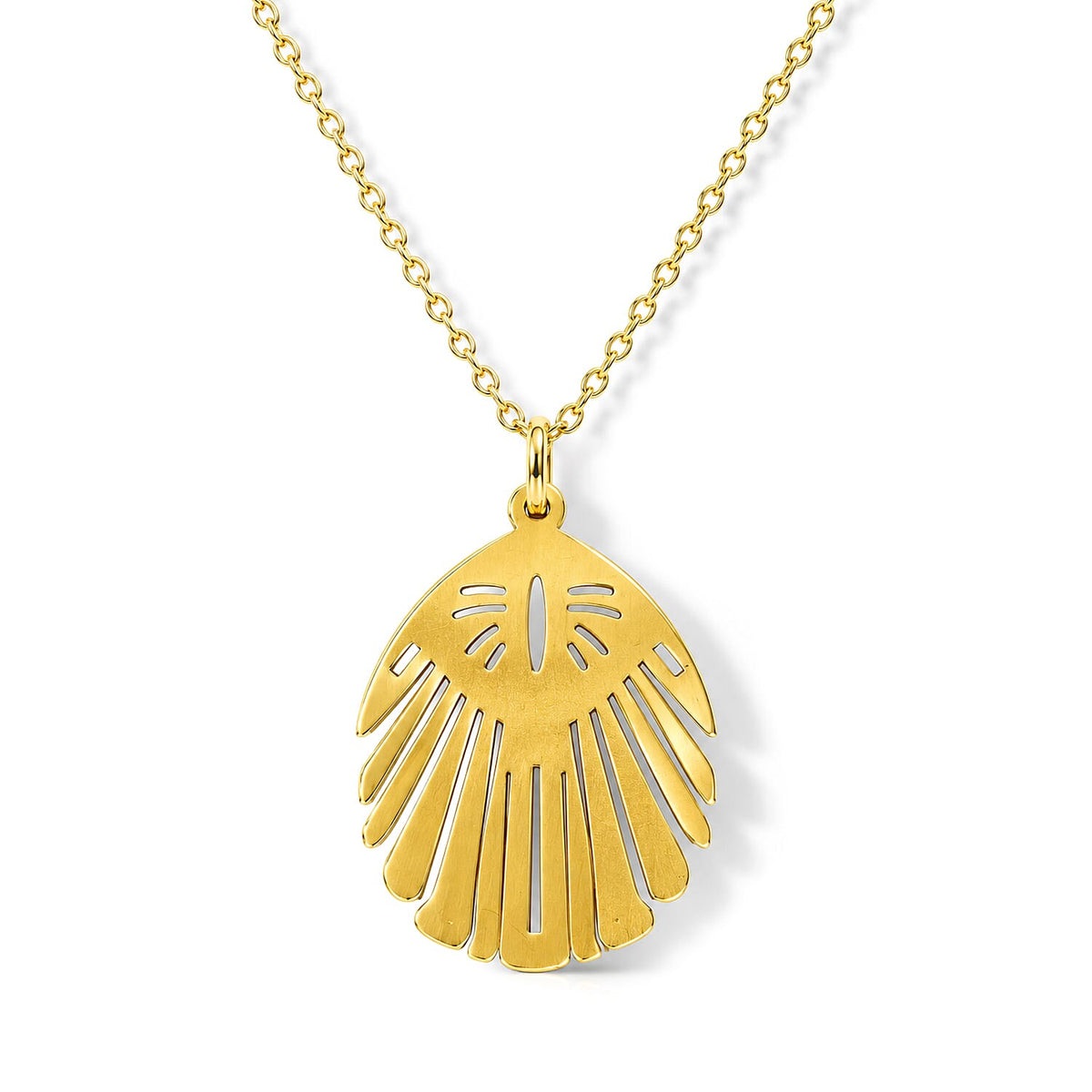 Handcrafted Filigree Pendant Necklace (18 Inches) in Goldtone