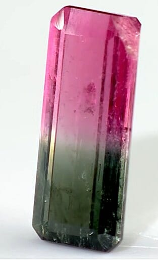 AAAA Watermelon Tourmaline (Oct Free Size) 3.00 ctw