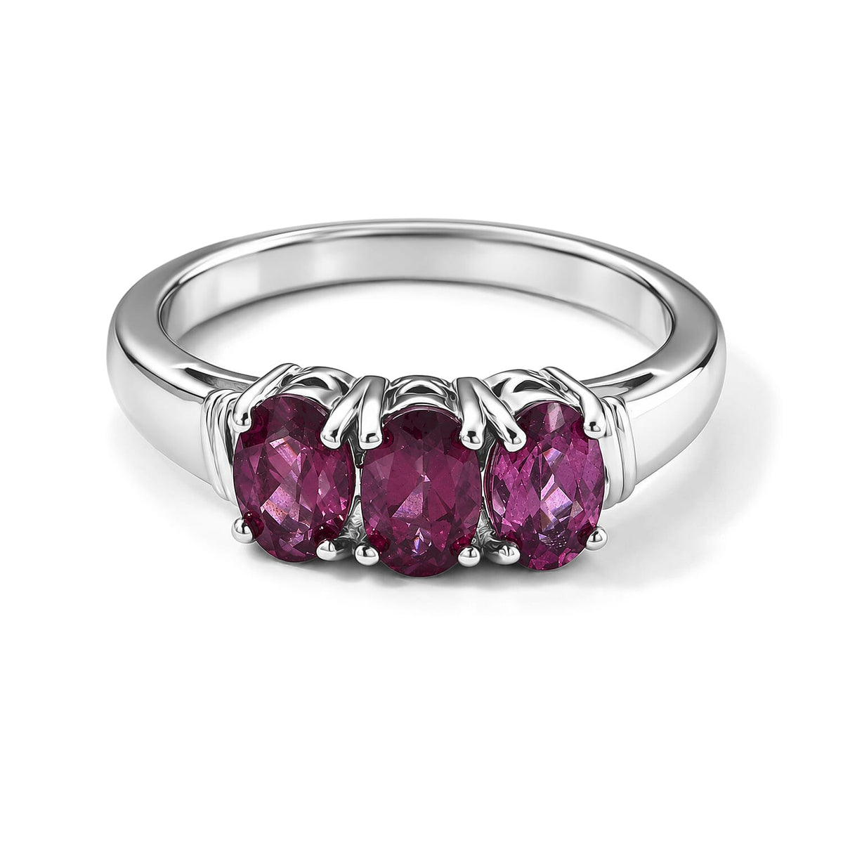 EverTrue Kanchanaburi Blue Sapphire 1.75 ctw Ring in Platinum Bond (Size 10.0)