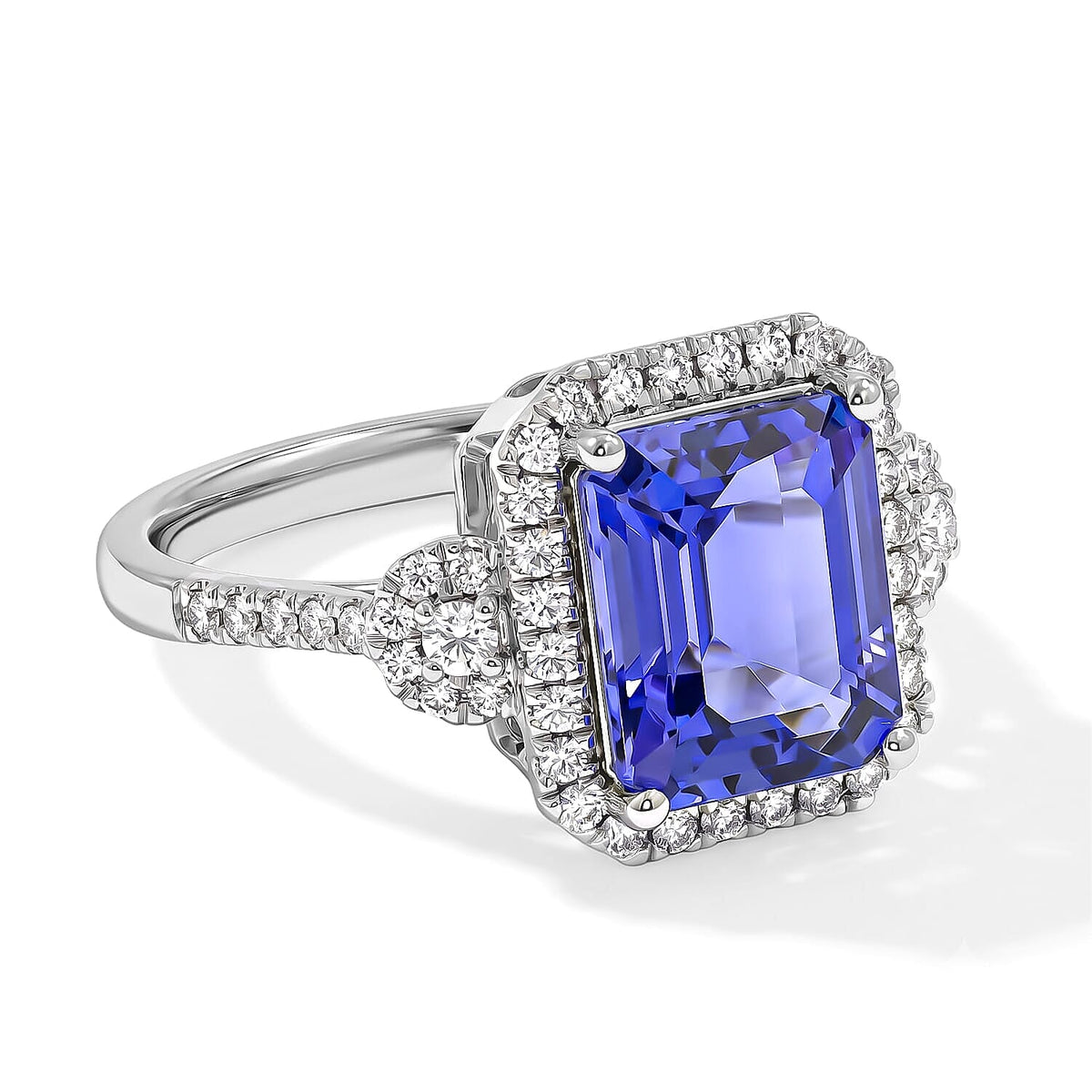 Certified and Appraised Rhapsody 950 Platinum AAAA Tanzanite, Diamond (E-F, VS) Ring (Size 10.0) (6.6 g) 4.00 ctw