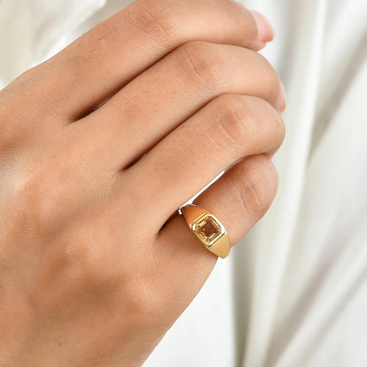 D''Joy Asscher Cut White Topaz Ring in 14K YG Over Sterling Silver (Size 4.0) 1.35 ctw